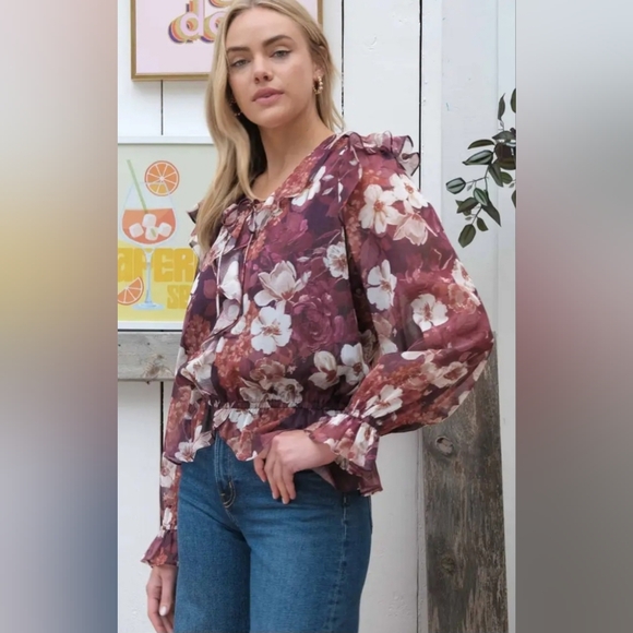 Floral Ruffle Blouse - Purple - Picture 3 of 5